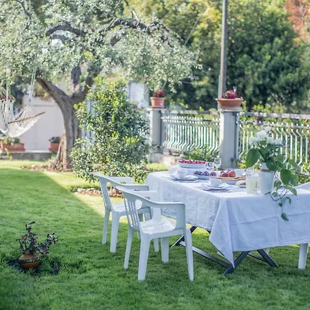 Semesterbostad Il Giardino Di Remo E Santina *